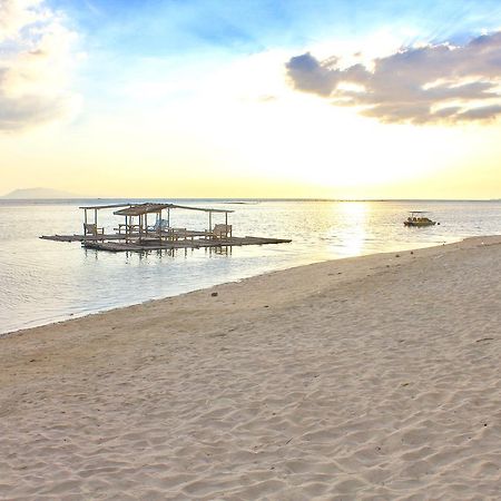Bella Beach Resort Batangas リアン エクステリア 写真