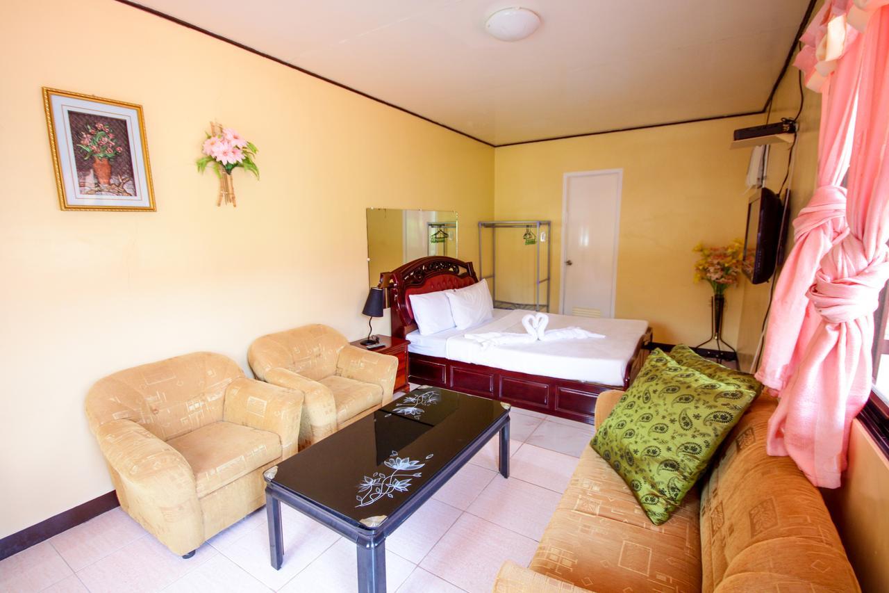 Bella Beach Resort Batangas リアン エクステリア 写真